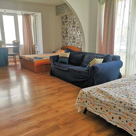 Comfy&Bright 2Bd Family-Friendly Apt Amazing View Boekarest Buitenkant foto
