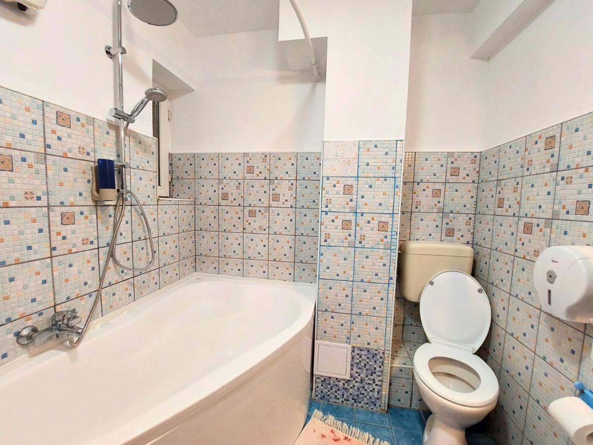 Comfy&Bright 2Bd Family-Friendly Apt Amazing View Boekarest Buitenkant foto